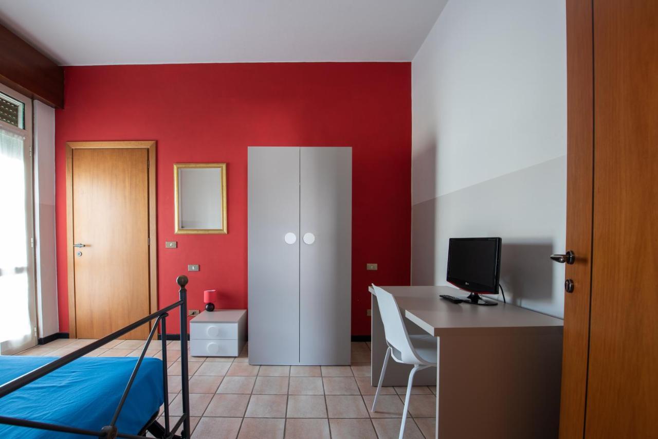 Albergo La Rovere Roverbella Exterior photo